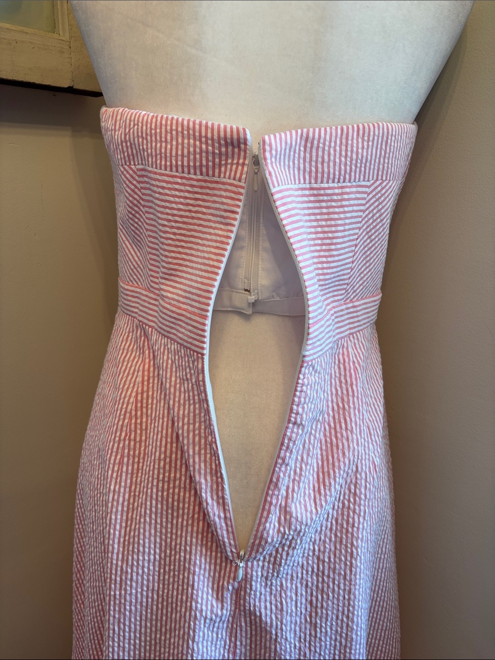 J. Crew Strapless Ruffle Hem Seersucker Midi Dress in Pink White NWT - Picture 9 of 15